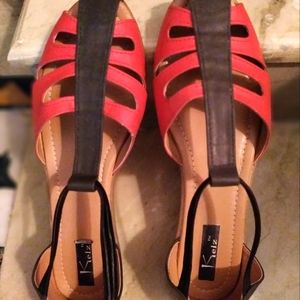 Dual tone comfortable sandals